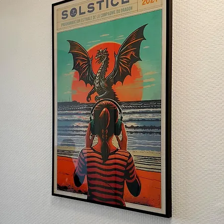 Plage, Vue Et Dragon, Garage Pour Moto * Calais