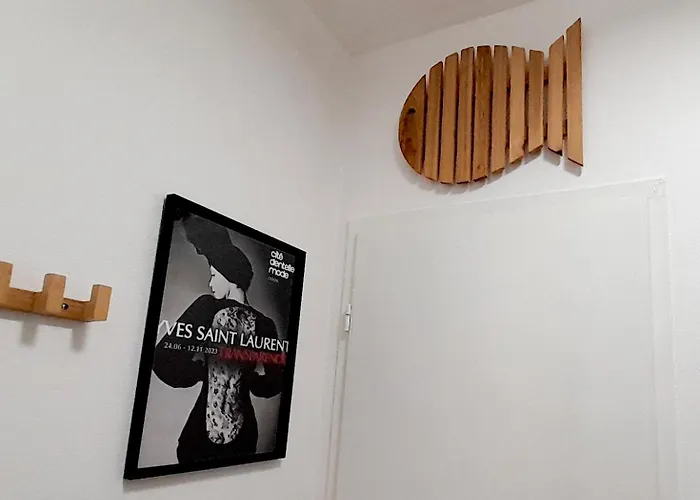 Plage, Vue Et Dragon, Garage Pour Moto Appartement Calais