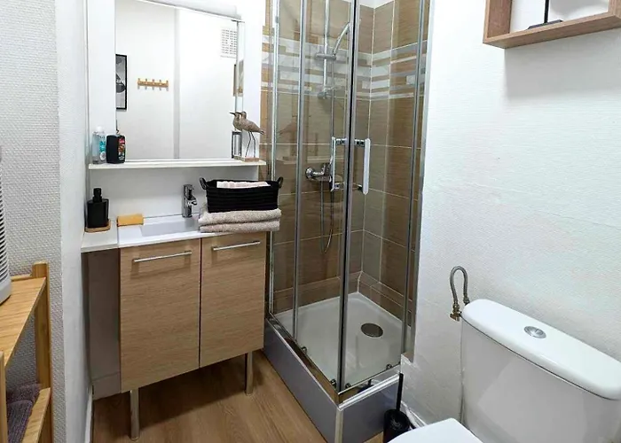 Plage, Vue Et Dragon, Garage Pour Moto Appartement Calais